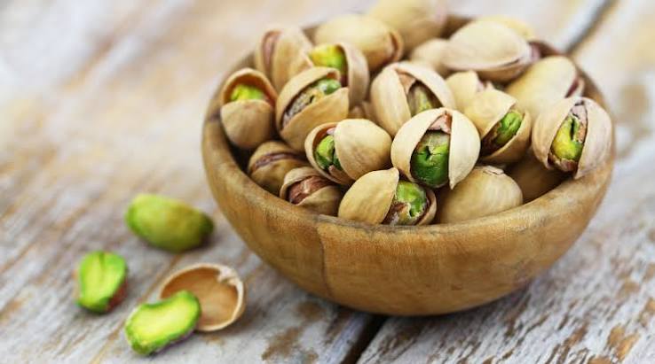 OM Dryfruits – Emerald Crunch Pistachios